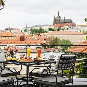 Hotel Four Seasons, Prague