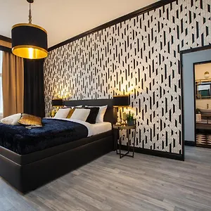 Golden Otel