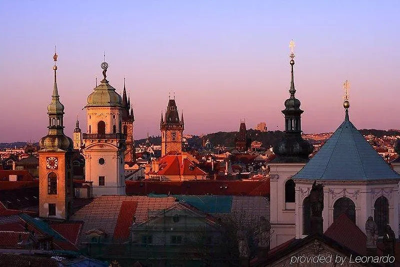 Alqush Downtown Hotel Prag