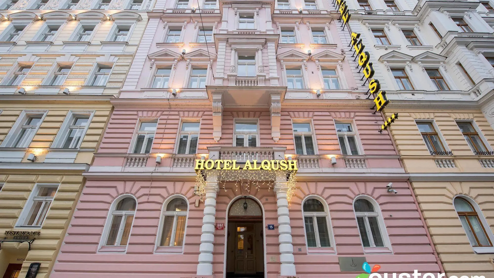 Alqush Downtown Hotel Prague