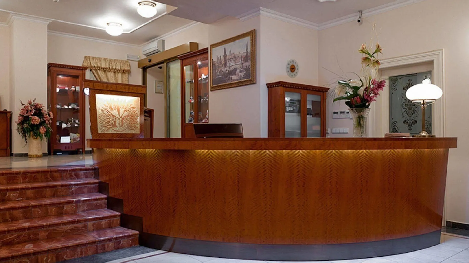 ****  Alqush Downtown Hotel Prague Czech Republic